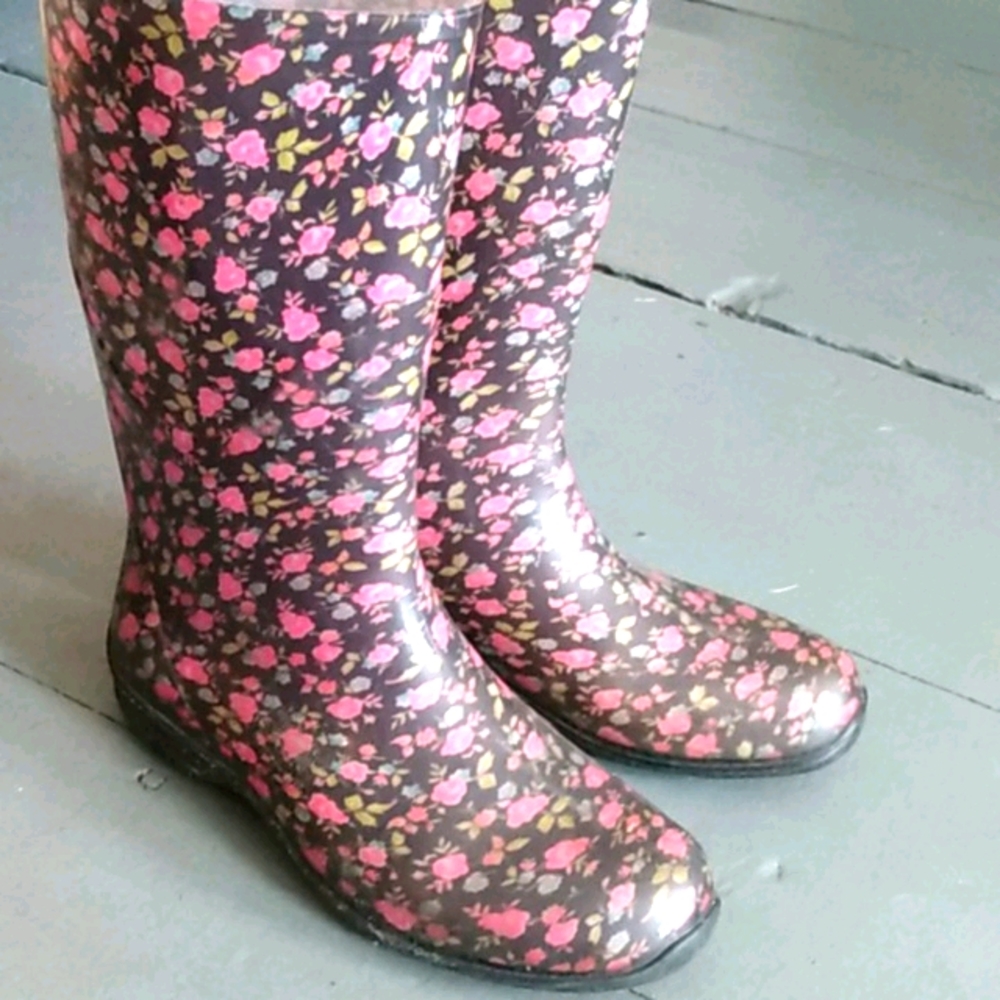 Floral rain boots